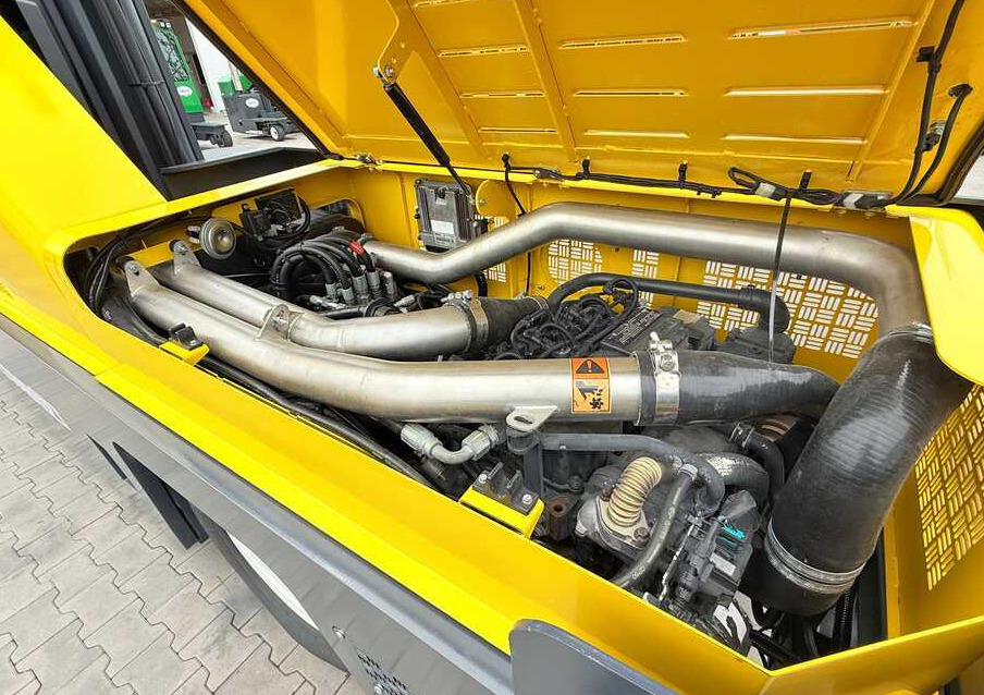 Combilift C6000FSL / DIESEL / DUPLEX – 4100MM / 1400MM FORKS / SIDeloADER / 6000KG LIFTING CAPACITY / FREE LIFT / DEUTZ ENGINE / EXCELLENT CONDITION finansal kiralama Combilift C6000FSL / DIESEL / DUPLEX – 4100MM / 1400MM FORKS / SIDeloADER / 6000KG LIFTING CAPACITY / FREE LIFT / DEUTZ ENGINE / EXCELLENT CONDITION: fotoğraf 13