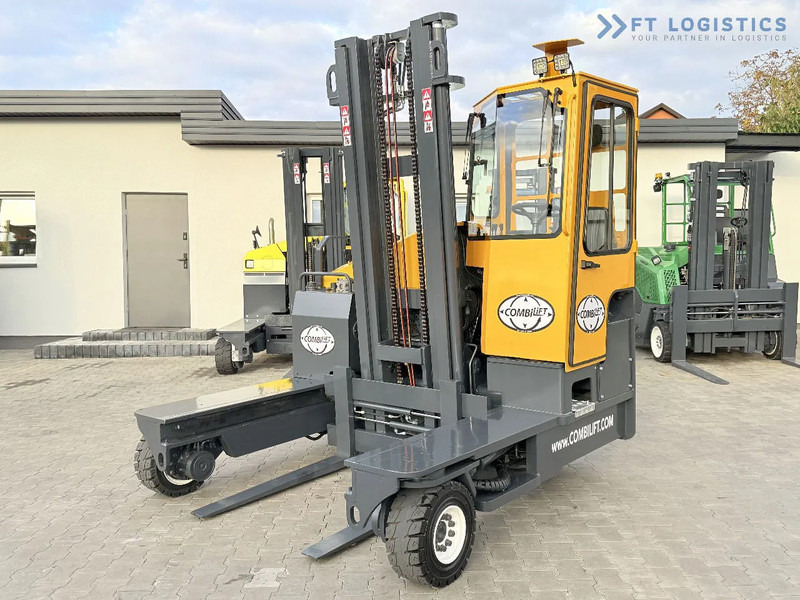 Combilift Combilift FOUR-WAY – MULTI-DIRECTIONAL FORKLIFT / COMBILIFT C4000 / DIESEL / DUPLEX 4100MM / FORK POSITIONER / FULL HEATED CABIN - 4 yönlü reach truck: fotoğraf 4 Combilift Combilift FOUR-WAY – MULTI-DIRECTIONAL FORKLIFT / COMBILIFT C4000 / DIESEL / DUPLEX 4100MM / FORK POSITIONER / FULL HEATED CABIN - 4 yönlü reach truck: fotoğraf 4