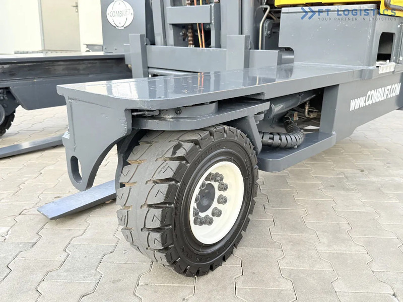 Combilift Combilift FOUR-WAY – MULTI-DIRECTIONAL FORKLIFT / COMBILIFT C4000 / DIESEL / DUPLEX 4100MM / FORK POSITIONER / FULL HEATED CABIN - 4 yönlü reach truck: fotoğraf 3 Combilift Combilift FOUR-WAY – MULTI-DIRECTIONAL FORKLIFT / COMBILIFT C4000 / DIESEL / DUPLEX 4100MM / FORK POSITIONER / FULL HEATED CABIN - 4 yönlü reach truck: fotoğraf 3