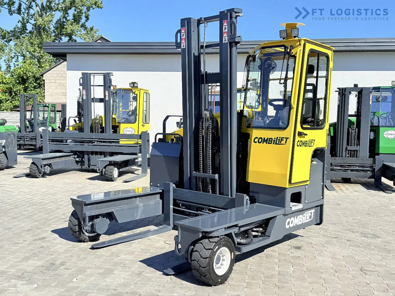 Combilift Combilift FOUR-WAY MULTIDIRECTIONAL FORKLIFT C4000 / DIESEL / DUPLEX 4100MM / ONLY 2888 HOURS / FORK POSITIONER / FULL CABIN – H - 4 yönlü reach truck: fotoğraf 3 Combilift Combilift FOUR-WAY MULTIDIRECTIONAL FORKLIFT C4000 / DIESEL / DUPLEX 4100MM / ONLY 2888 HOURS / FORK POSITIONER / FULL CABIN – H - 4 yönlü reach truck: fotoğraf 3