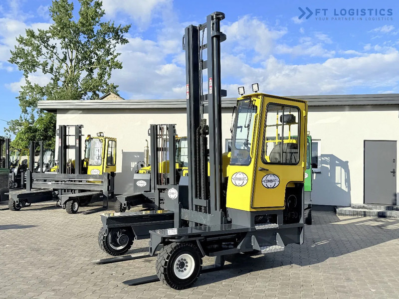 Combilift Combilift FOUR-WAY MULTIDIRECTIONAL FORKLIFT C5000XL / GAS / DUPLEX 6000MM / ONLY 3479 HOURS / SIDE SHIFT / FULL CABIN / PERFECT - 4 yönlü reach truck: fotoğraf 2 Combilift Combilift FOUR-WAY MULTIDIRECTIONAL FORKLIFT C5000XL / GAS / DUPLEX 6000MM / ONLY 3479 HOURS / SIDE SHIFT / FULL CABIN / PERFECT - 4 yönlü reach truck: fotoğraf 2