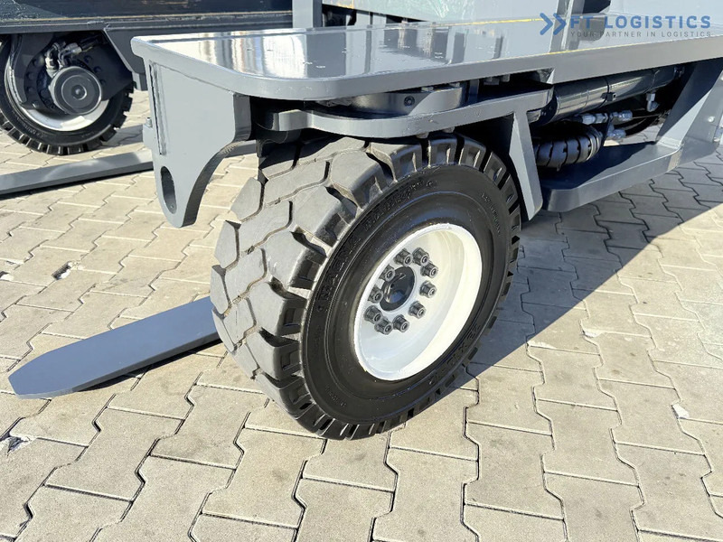 Combilift Combilift FOUR-WAY MULTIDIRECTIONAL FORKLIFT C5000XL / GAS / DUPLEX 6000MM / ONLY 3479 HOURS / SIDE SHIFT / FULL CABIN / PERFECT - 4 yönlü reach truck: fotoğraf 3 Combilift Combilift FOUR-WAY MULTIDIRECTIONAL FORKLIFT C5000XL / GAS / DUPLEX 6000MM / ONLY 3479 HOURS / SIDE SHIFT / FULL CABIN / PERFECT - 4 yönlü reach truck: fotoğraf 3