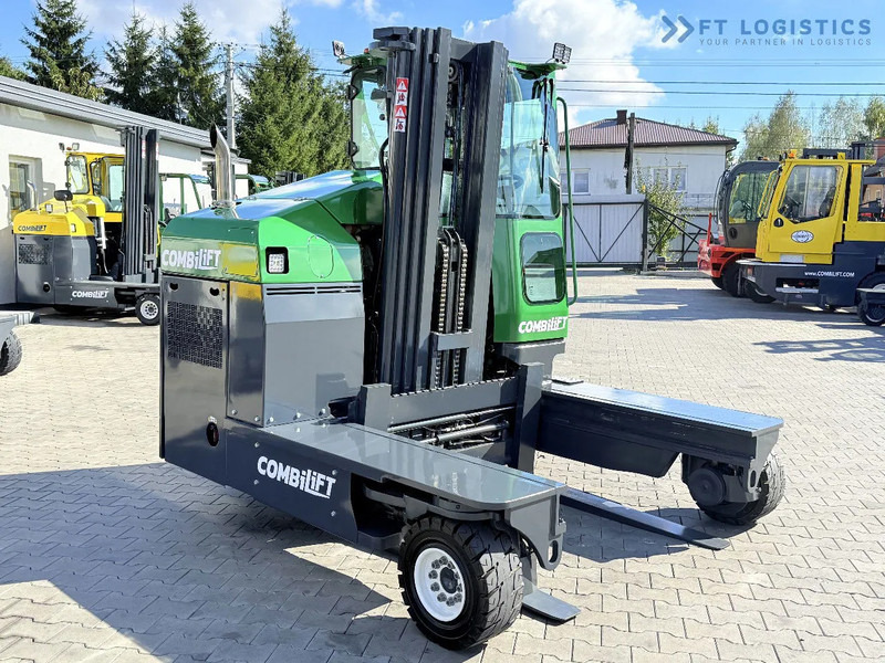 Combilift FOUR-WAY / MULTI-DIRECTIONAL FORKLIFT C4500 / DIESEL / TRIPLEX 4900MM / ONLY 4160 WORKING HOURS / FORK POSITIONER / FULL CABIN W - 4 yönlü reach truck: fotoğraf 5 Combilift FOUR-WAY / MULTI-DIRECTIONAL FORKLIFT C4500 / DIESEL / TRIPLEX 4900MM / ONLY 4160 WORKING HOURS / FORK POSITIONER / FULL CABIN W - 4 yönlü reach truck: fotoğraf 5