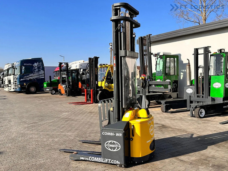 Combilift WR-4 / DUPLEX / 4.5M / 2017 / ONLY 30 MTH / LIKE NEW / 1500KG - Istif makinası: fotoğraf 1 Combilift WR-4 / DUPLEX / 4.5M / 2017 / ONLY 30 MTH / LIKE NEW / 1500KG - Istif makinası: fotoğraf 1