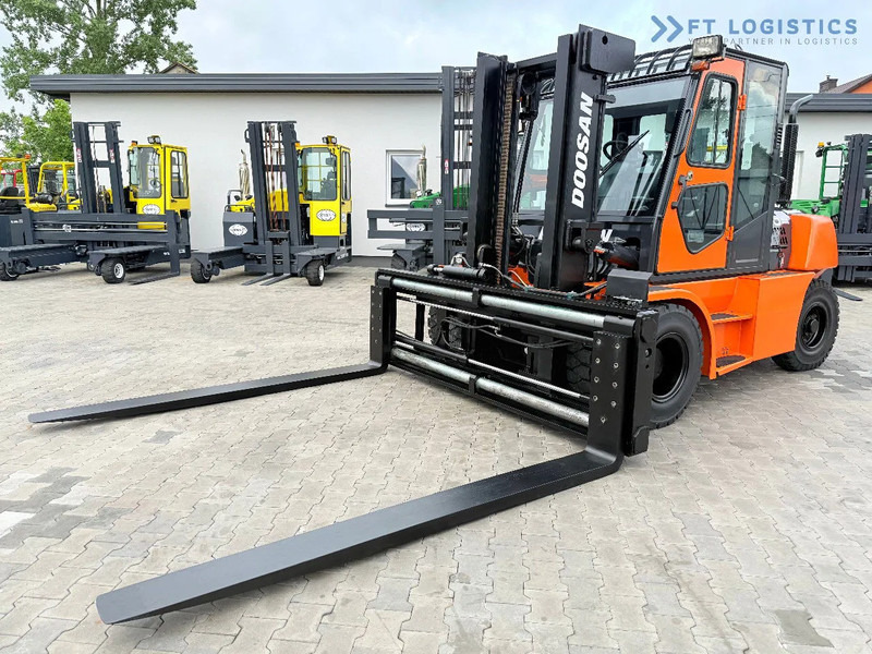 Doosan DOOSAN / DUPLEX 3000MM / SIDE SHIFT / FORK POSITIONER / 2500MM FORKS / 7000KG / CABIN / LIKE NEW DOOSAN / DUPLEX 3000MM / SIDE S - Dizel forklift: fotoğraf 1 Doosan DOOSAN / DUPLEX 3000MM / SIDE SHIFT / FORK POSITIONER / 2500MM FORKS / 7000KG / CABIN / LIKE NEW DOOSAN / DUPLEX 3000MM / SIDE S - Dizel forklift: fotoğraf 1