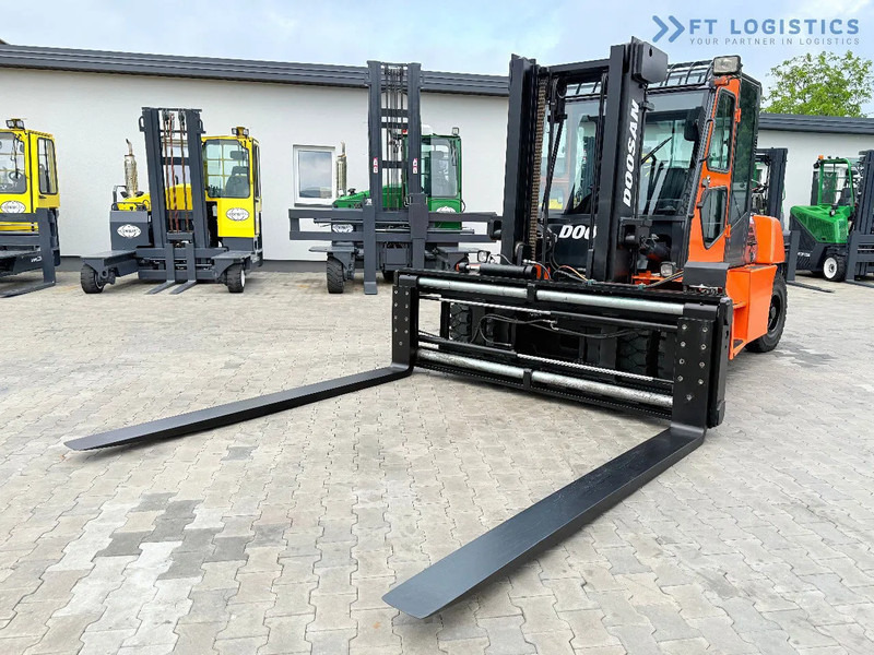 Doosan DOOSAN / DUPLEX 3000MM / SIDE SHIFT / FORK POSITIONER / 2500MM FORKS / 7000KG / CABIN / LIKE NEW DOOSAN / DUPLEX 3000MM / SIDE S - Dizel forklift: fotoğraf 3 Doosan DOOSAN / DUPLEX 3000MM / SIDE SHIFT / FORK POSITIONER / 2500MM FORKS / 7000KG / CABIN / LIKE NEW DOOSAN / DUPLEX 3000MM / SIDE S - Dizel forklift: fotoğraf 3
