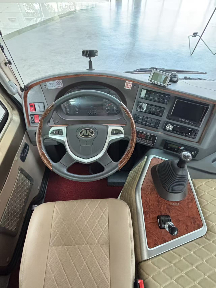 ANKAI k73 - Şehir otobüsü: fotoğraf 4 ANKAI k73 - Şehir otobüsü: fotoğraf 4