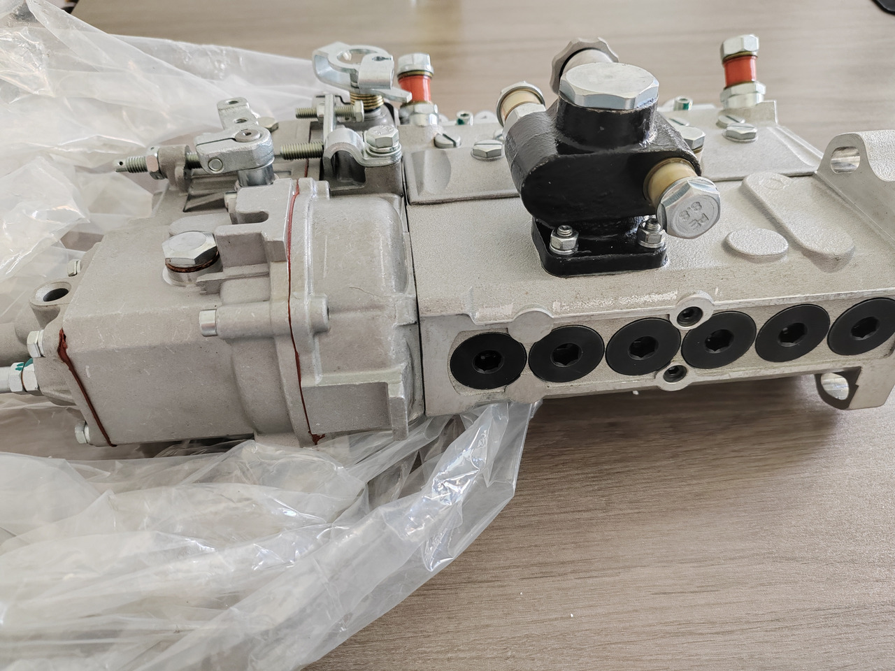 CATERPILLAR 212-8559 - Enjektör - Ekskavatör: fotoğraf 2 CATERPILLAR 212-8559 - Enjektör - Ekskavatör: fotoğraf 2