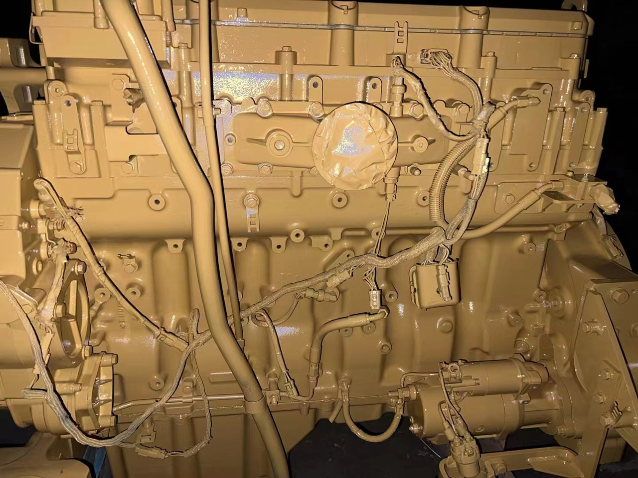 CATERPILLAR C13 - Motor - Ekskavatör: fotoğraf 1 CATERPILLAR C13 - Motor - Ekskavatör: fotoğraf 1