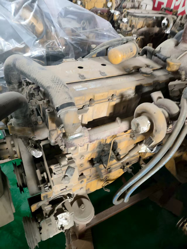 CATERPILLAR C6.4 - Motor - Ekskavatör: fotoğraf 1 CATERPILLAR C6.4 - Motor - Ekskavatör: fotoğraf 1