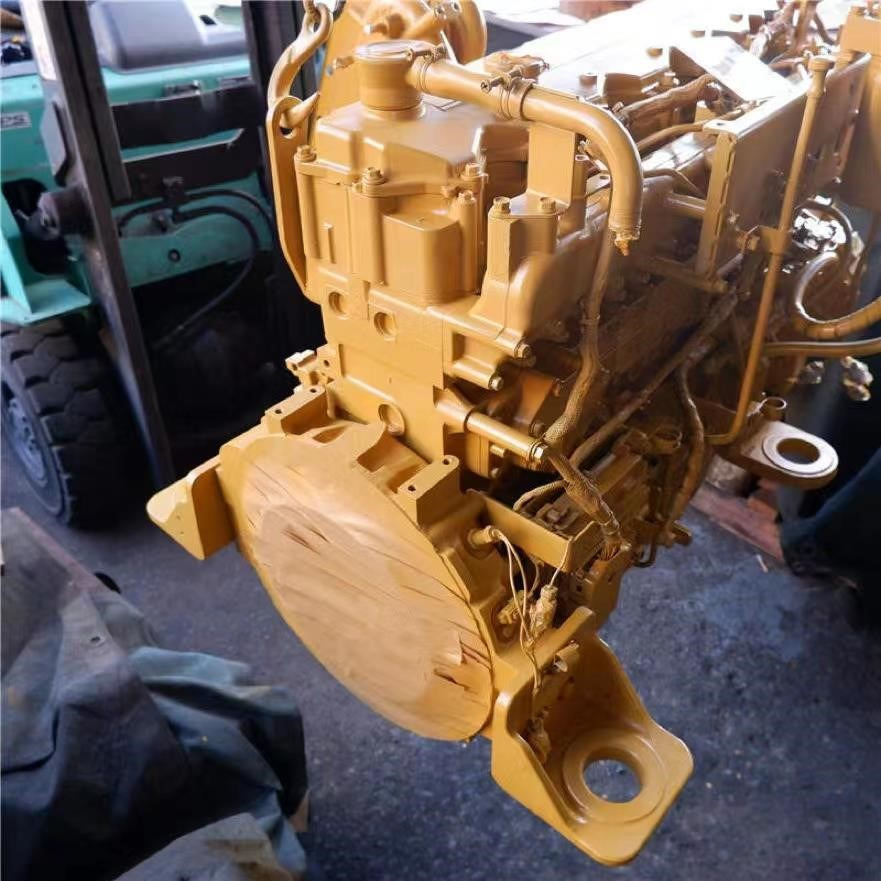 CATERPILLAR C6.4 - Motor - Ekskavatör: fotoğraf 2 CATERPILLAR C6.4 - Motor - Ekskavatör: fotoğraf 2