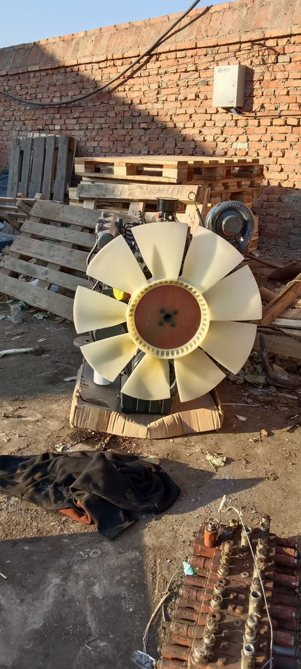 DOOSAN DB58TIS - Motor - Ekskavatör: fotoğraf 3 DOOSAN DB58TIS - Motor - Ekskavatör: fotoğraf 3