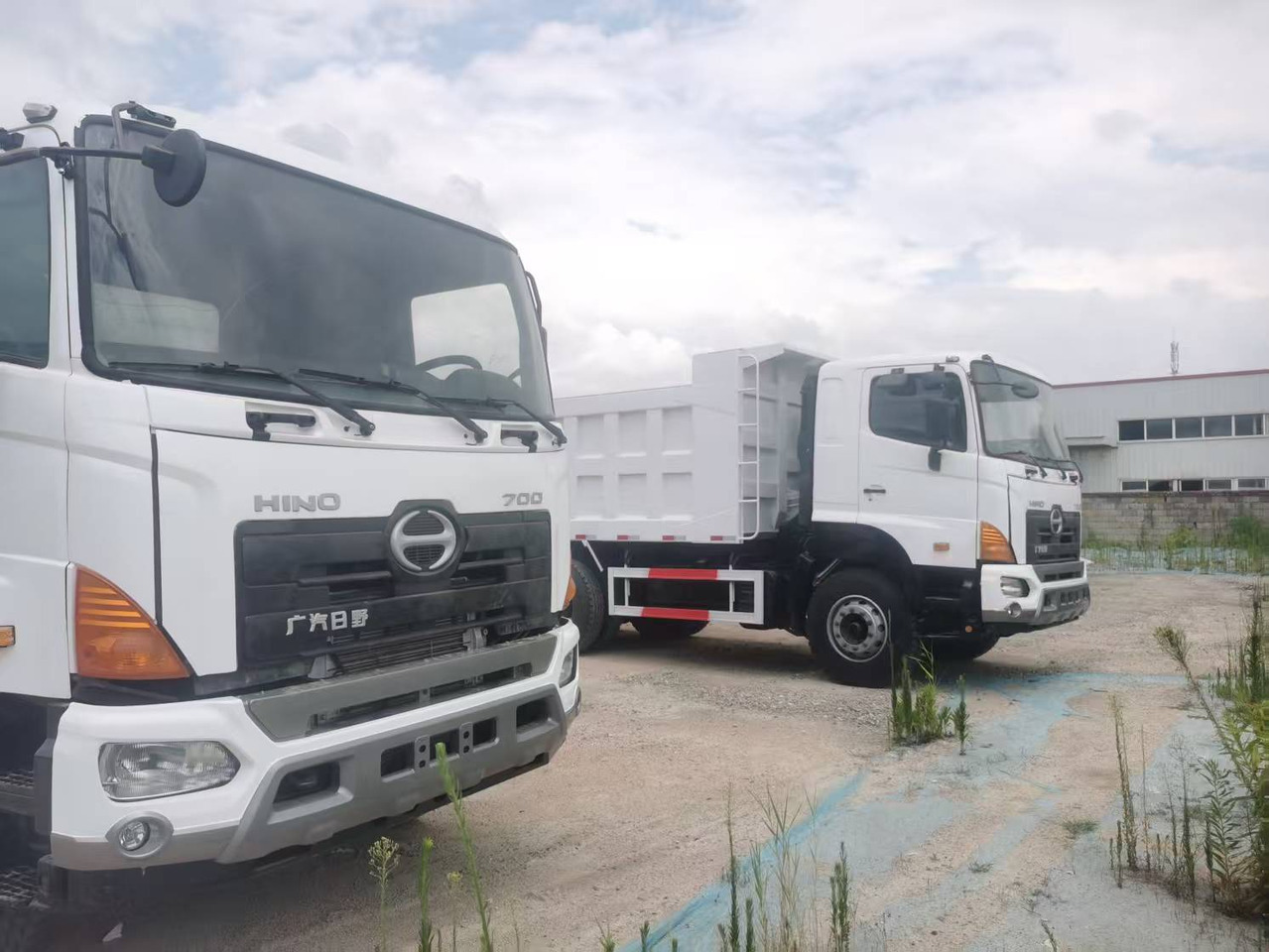 HINO 6×4,10 wheels - Damperli kamyon: fotoğraf 3 HINO 6×4,10 wheels - Damperli kamyon: fotoğraf 3
