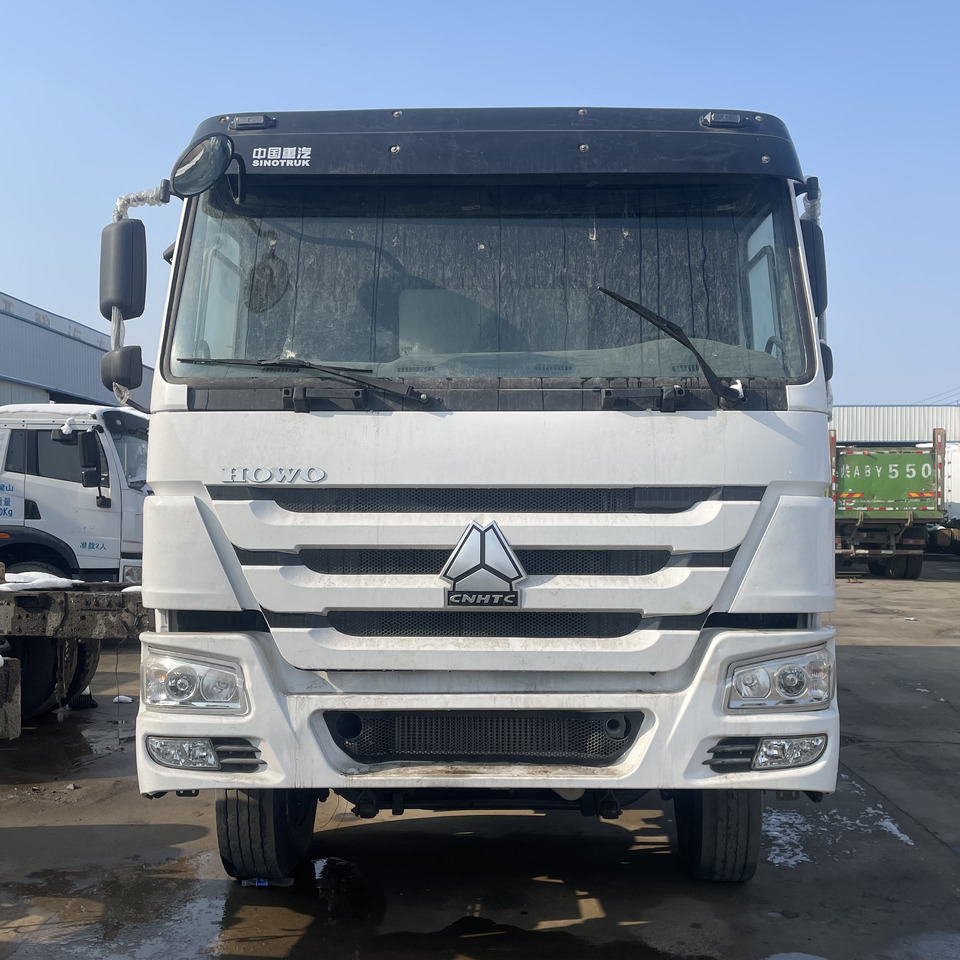 HOWO 6*4 DUMP TRUCK - Damperli kamyon: fotoğraf 4 HOWO 6*4 DUMP TRUCK - Damperli kamyon: fotoğraf 4