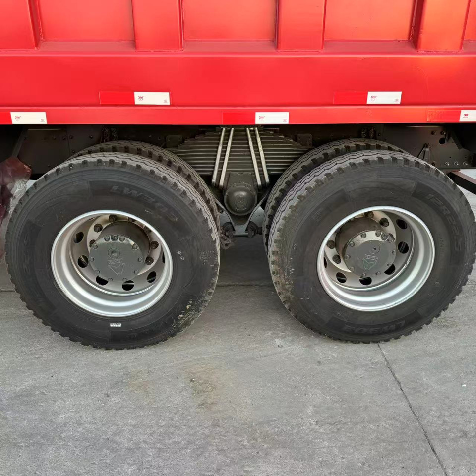 HOWO HOWO 371 6*4 dump truck - Damperli kamyon: fotoğraf 4 HOWO HOWO 371 6*4 dump truck - Damperli kamyon: fotoğraf 4