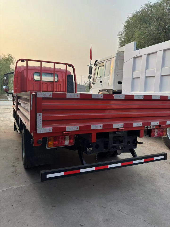 SINOTRUK 4*2 - Damperli kamyon: fotoğraf 1 SINOTRUK 4*2 - Damperli kamyon: fotoğraf 1