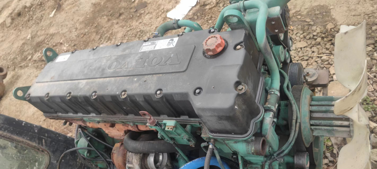 VOLVO D12D - Motor - Ekskavatör: fotoğraf 3 VOLVO D12D - Motor - Ekskavatör: fotoğraf 3