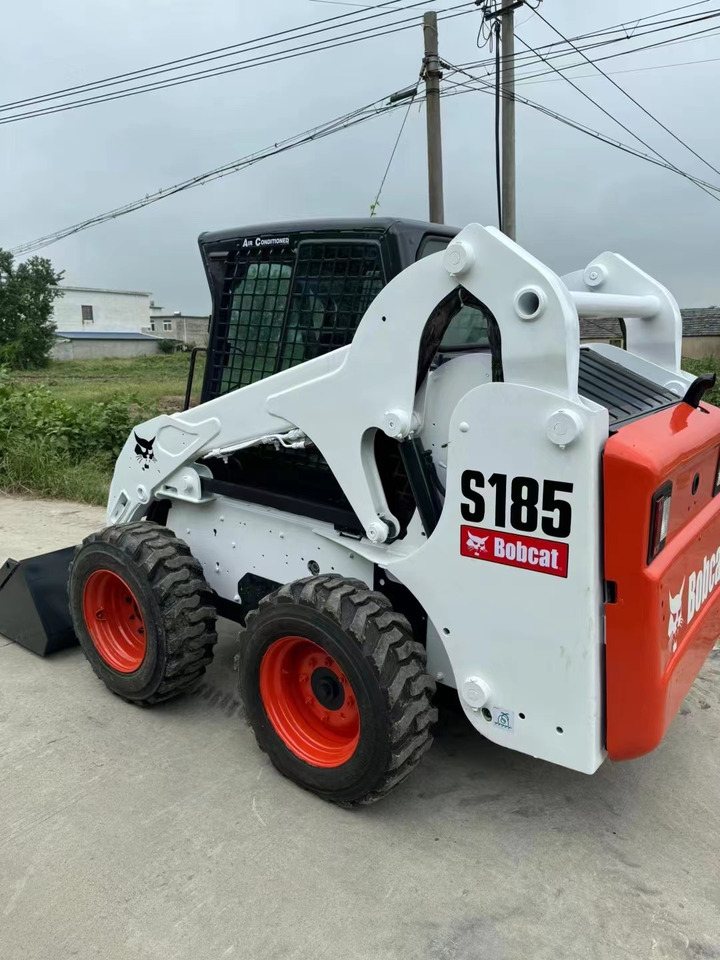 BOBCAT High Quality BOBCAT-S185 Skid Steer Loader in Good Condition - Mini yükleyici: fotoğraf 4 BOBCAT High Quality BOBCAT-S185 Skid Steer Loader in Good Condition - Mini yükleyici: fotoğraf 4