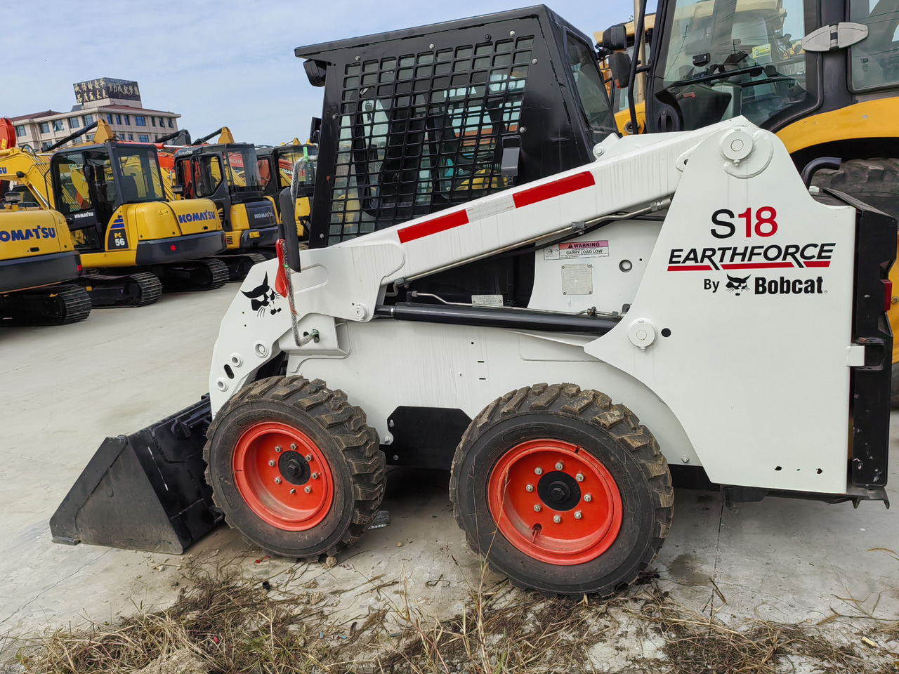 BOBCAT used second-hand good condition Bobcat S18 - Mini yükleyici: fotoğraf 4 BOBCAT used second-hand good condition Bobcat S18 - Mini yükleyici: fotoğraf 4