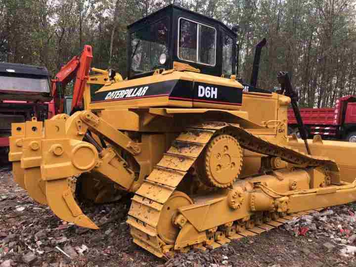 CAT High Quality Used Machinery , Original D6h Cat Bulldozer , Winch Attached Cat Bulldozer - Buldozer: fotoğraf 5 CAT High Quality Used Machinery , Original D6h Cat Bulldozer , Winch Attached Cat Bulldozer - Buldozer: fotoğraf 5