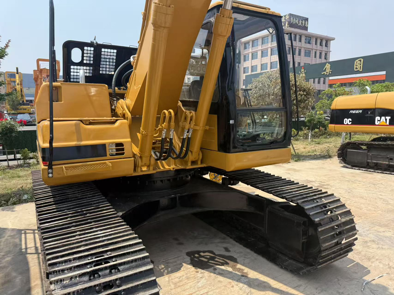 CATERPILLAR 320B - Paletli ekskavatör: fotoğraf 3 CATERPILLAR 320B - Paletli ekskavatör: fotoğraf 3