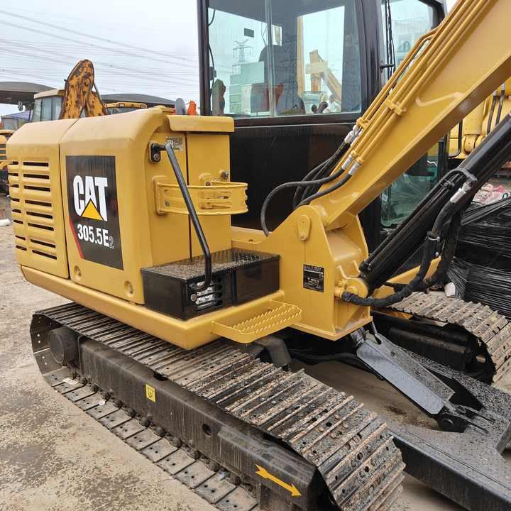 Cat Machine Used Mini Excavator CAT305.5E Cat Used Excavator - Paletli ekskavatör: fotoğraf 1 Cat Machine Used Mini Excavator CAT305.5E Cat Used Excavator - Paletli ekskavatör: fotoğraf 1