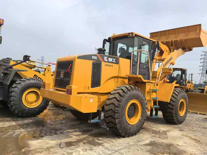China Famous Brand LiuGong Medium-sized Wheel Loader LiuGong 856N Loader for Earthmoving, Mining, Construction for Sale - Tekerlekli yükleyici: fotoğraf 3 China Famous Brand LiuGong Medium-sized Wheel Loader LiuGong 856N Loader for Earthmoving, Mining, Construction for Sale - Tekerlekli yükleyici: fotoğraf 3