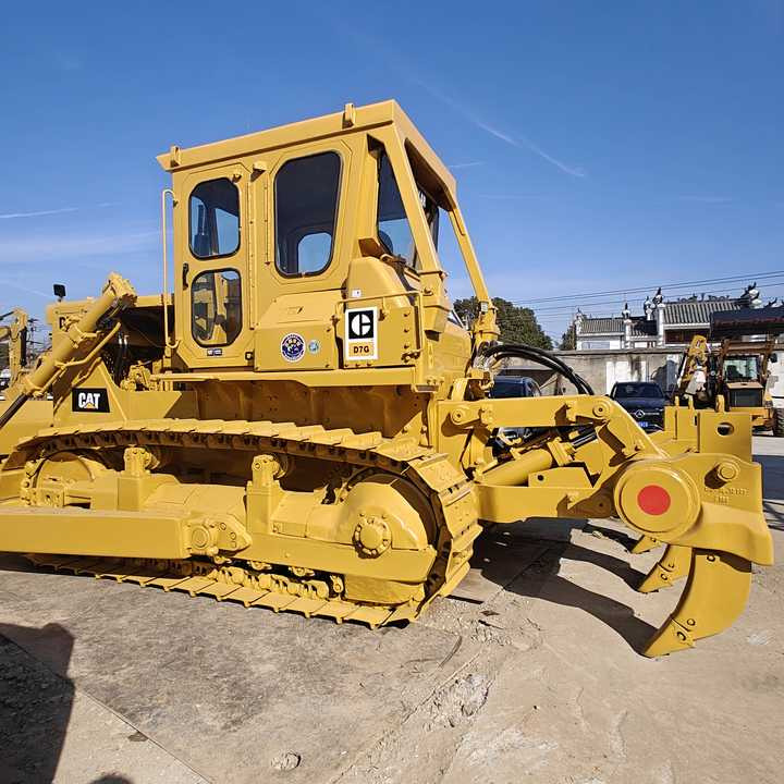 Good Condition Caterpillar CATD7G Original Japan Used Crawler Dozer Used CAT D6 D7 D10 Second Hand Bulldozers for Sale - Buldozer: fotoğraf 1 Good Condition Caterpillar CATD7G Original Japan Used Crawler Dozer Used CAT D6 D7 D10 Second Hand Bulldozers for Sale - Buldozer: fotoğraf 1