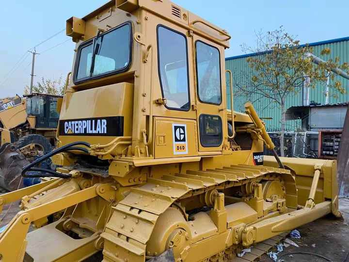 Good Condition D6D Mini Bulldozer New Crawler Bulldozer with Parts Price Bulldozers - Buldozer: fotoğraf 4 Good Condition D6D Mini Bulldozer New Crawler Bulldozer with Parts Price Bulldozers - Buldozer: fotoğraf 4