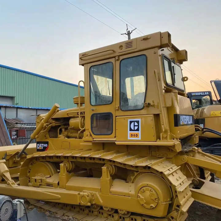 Good Condition D6D Mini Bulldozer New Crawler Bulldozer with Parts Price Bulldozers - Buldozer: fotoğraf 3 Good Condition D6D Mini Bulldozer New Crawler Bulldozer with Parts Price Bulldozers - Buldozer: fotoğraf 3