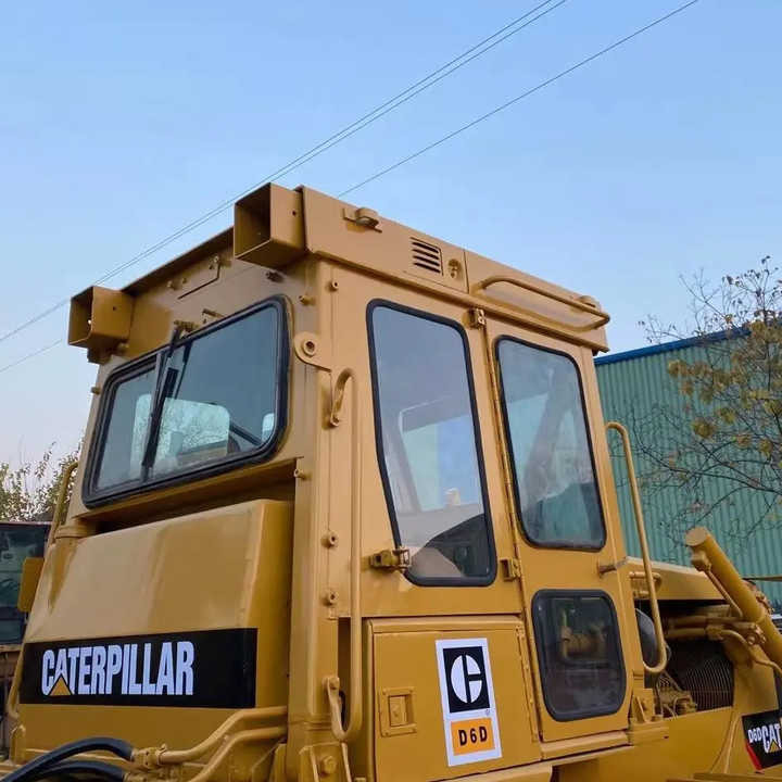 Good Condition D6D Mini Bulldozer New Crawler Bulldozer with Parts Price Bulldozers - Buldozer: fotoğraf 5 Good Condition D6D Mini Bulldozer New Crawler Bulldozer with Parts Price Bulldozers - Buldozer: fotoğraf 5
