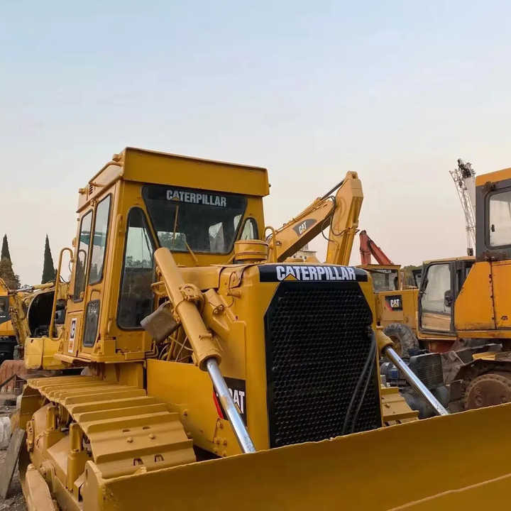 Good Condition D6D Mini Bulldozer New Crawler Bulldozer with Parts Price Bulldozers - Buldozer: fotoğraf 1 Good Condition D6D Mini Bulldozer New Crawler Bulldozer with Parts Price Bulldozers - Buldozer: fotoğraf 1
