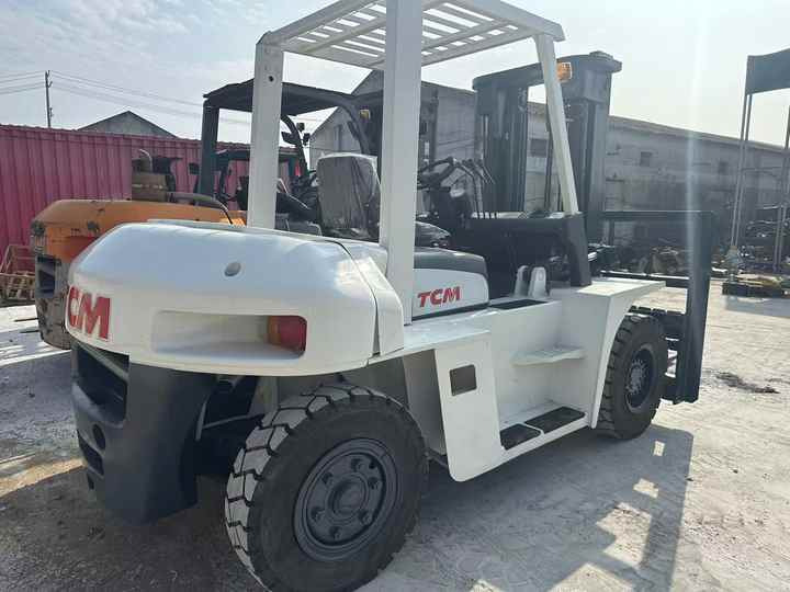 High Quality TCM 7 Ton with Hydraulic Distance Adjustment Used Forklift in Stock Used tcm Forklift 7 Ton Used tcm Fd70 Forklift - Forklift: fotoğraf 2 High Quality TCM 7 Ton with Hydraulic Distance Adjustment Used Forklift in Stock Used tcm Forklift 7 Ton Used tcm Fd70 Forklift - Forklift: fotoğraf 2