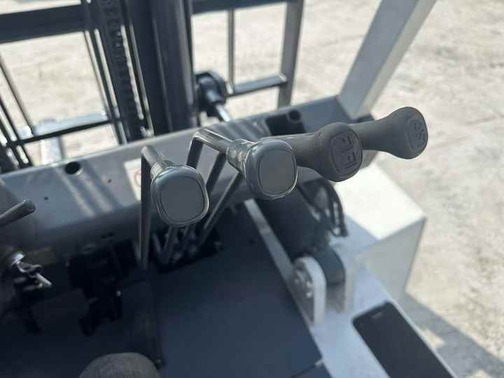 High Quality TCM 7 Ton with Hydraulic Distance Adjustment Used Forklift in Stock Used tcm Forklift 7 Ton Used tcm Fd70 Forklift - Forklift: fotoğraf 4 High Quality TCM 7 Ton with Hydraulic Distance Adjustment Used Forklift in Stock Used tcm Forklift 7 Ton Used tcm Fd70 Forklift - Forklift: fotoğraf 4