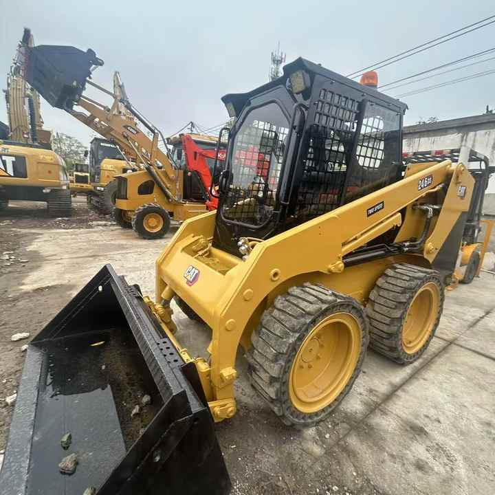 High Quality Used Cat 246D3 Excavator with Low Working Hours and Best Price Used Cat 246D3 Machine with Cheap Price for Sale - Mini yükleyici: fotoğraf 4 High Quality Used Cat 246D3 Excavator with Low Working Hours and Best Price Used Cat 246D3 Machine with Cheap Price for Sale - Mini yükleyici: fotoğraf 4