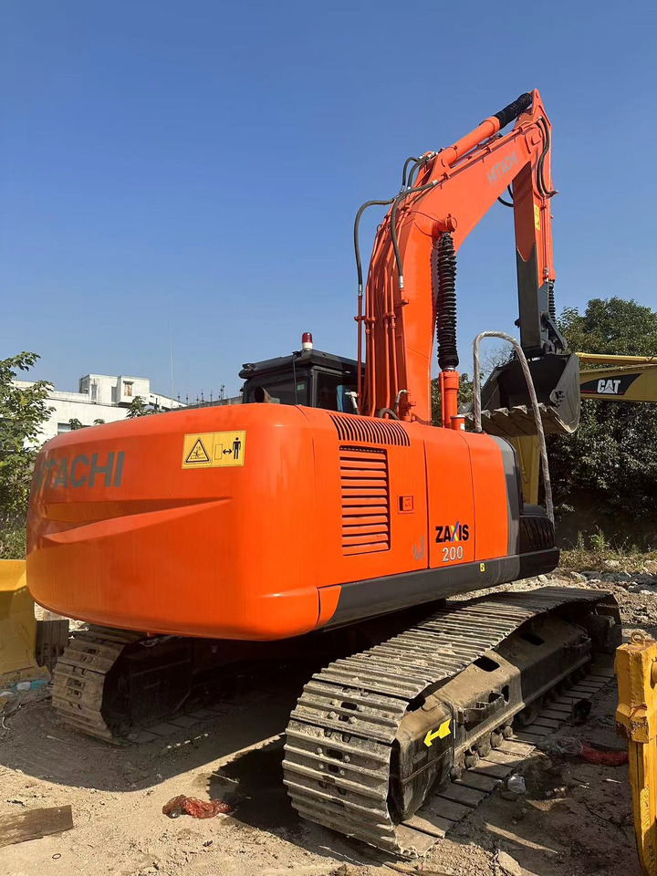 CRAWLER EXCAVATOR Original Japan Hitachi ZX200-3 Excavator Hitachi Excavator in Low Price for Hot Sale - İş makinaları: fotoğraf 5 CRAWLER EXCAVATOR Original Japan Hitachi ZX200-3 Excavator Hitachi Excavator in Low Price for Hot Sale - İş makinaları: fotoğraf 5