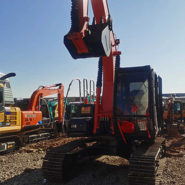 Japan Original Hitachi ZX120 Crawler Excavator Perfect for Various Projects Available Used Excavators for Sale - Paletli ekskavatör: fotoğraf 5 Japan Original Hitachi ZX120 Crawler Excavator Perfect for Various Projects Available Used Excavators for Sale - Paletli ekskavatör: fotoğraf 5
