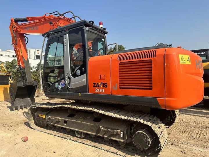 Low Shipping Good Condition Used Hitachi Zx 200-3 Excavator for Construction with Cheap Price - Paletli ekskavatör: fotoğraf 3 Low Shipping Good Condition Used Hitachi Zx 200-3 Excavator for Construction with Cheap Price - Paletli ekskavatör: fotoğraf 3