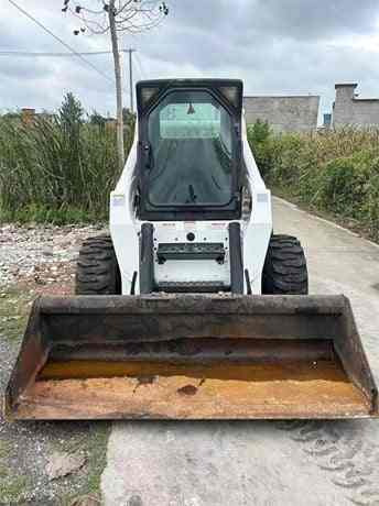 USED BOBCAT S300 Skid-steer Loader with Very Good Performance Is for Sale at a Low Price. S160/s185/s220/330 in Stock - Mini yükleyici: fotoğraf 5 USED BOBCAT S300 Skid-steer Loader with Very Good Performance Is for Sale at a Low Price. S160/s185/s220/330 in Stock - Mini yükleyici: fotoğraf 5