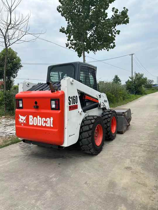Used Bob Cat Bob Cat S160 Used Mini Skid Steer Wheel Loader Multifunctional Track Loaders Bobcat S160 2.7 Ton - Tekerlekli yükleyici: fotoğraf 5 Used Bob Cat Bob Cat S160 Used Mini Skid Steer Wheel Loader Multifunctional Track Loaders Bobcat S160 2.7 Ton - Tekerlekli yükleyici: fotoğraf 5
