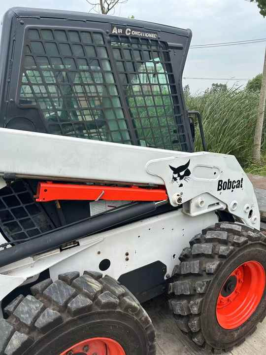 Used Bob Cat Bob Cat S160 Used Mini Skid Steer Wheel Loader Multifunctional Track Loaders Bobcat S160 2.7 Ton - Tekerlekli yükleyici: fotoğraf 3 Used Bob Cat Bob Cat S160 Used Mini Skid Steer Wheel Loader Multifunctional Track Loaders Bobcat S160 2.7 Ton - Tekerlekli yükleyici: fotoğraf 3