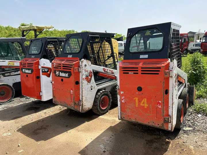 Used Bobcat S70 Skid Teer in Stock Good Condition bobcat S70 S160 185 300 330 Skid Steer for Sale - Mini yükleyici: fotoğraf 4 Used Bobcat S70 Skid Teer in Stock Good Condition bobcat S70 S160 185 300 330 Skid Steer for Sale - Mini yükleyici: fotoğraf 4