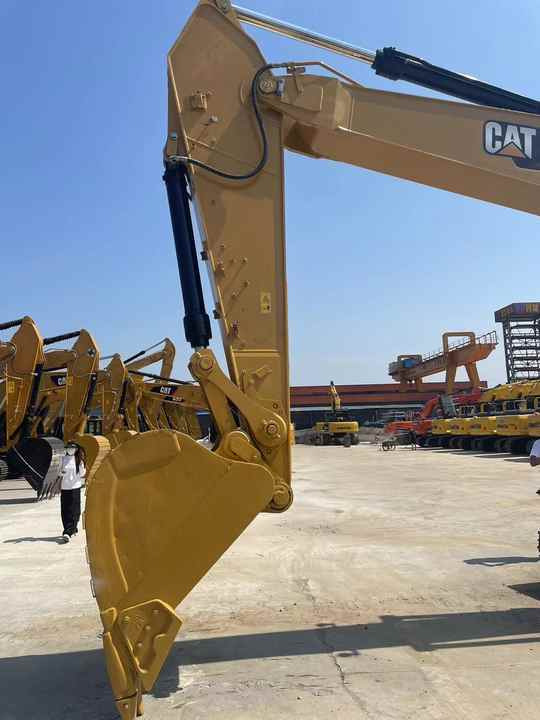 Used Cat 330GC Excavator: Unleash Unmatched Power and Precision for All Your Construction Endeavors.Low Price and Good Quality - Ekskavatör: fotoğraf 4 Used Cat 330GC Excavator: Unleash Unmatched Power and Precision for All Your Construction Endeavors.Low Price and Good Quality - Ekskavatör: fotoğraf 4