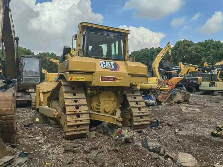 Used Caterpillar D6R Boutique Bulldozer in Running Working Condition Hot Sale Good Condition USD D6R D8R D9R D10R in Stock - Buldozer: fotoğraf 2 Used Caterpillar D6R Boutique Bulldozer in Running Working Condition Hot Sale Good Condition USD D6R D8R D9R D10R in Stock - Buldozer: fotoğraf 2