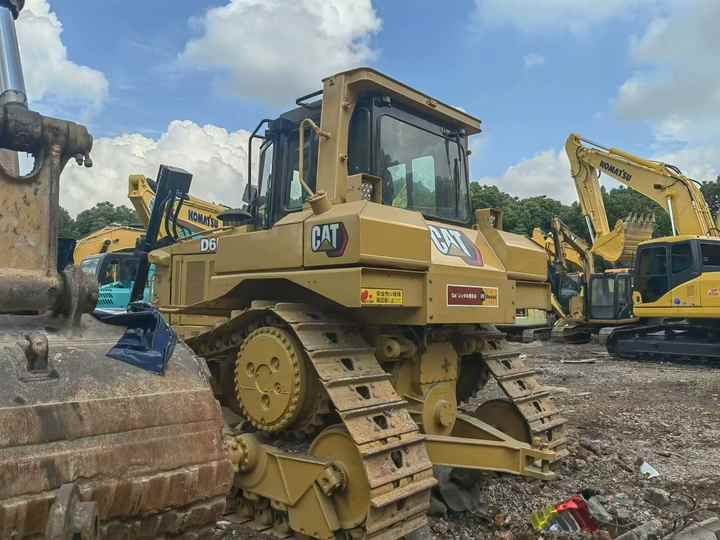 Used Caterpillar D6R Boutique Bulldozer in Running Working Condition Hot Sale Good Condition USD D6R D8R D9R D10R in Stock - Buldozer: fotoğraf 3 Used Caterpillar D6R Boutique Bulldozer in Running Working Condition Hot Sale Good Condition USD D6R D8R D9R D10R in Stock - Buldozer: fotoğraf 3
