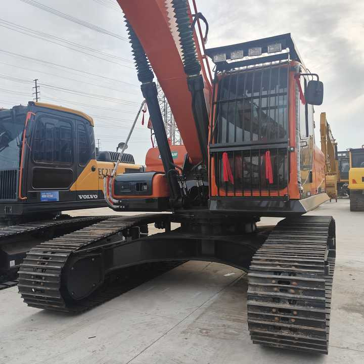 Used Digger DOOSAN DX300 Construction Machinery Construction Digger Used DOOSAN DX300 Cheap Excavator - Paletli ekskavatör: fotoğraf 3 Used Digger DOOSAN DX300 Construction Machinery Construction Digger Used DOOSAN DX300 Cheap Excavator - Paletli ekskavatör: fotoğraf 3