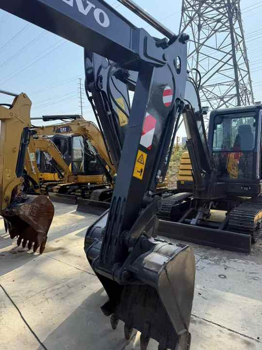 Used Digger VOLVO EC60D Construction Machinery Construction Digger Used VOLVO EC60D Cheap Excavator - Mini ekskavatör: fotoğraf 4 Used Digger VOLVO EC60D Construction Machinery Construction Digger Used VOLVO EC60D Cheap Excavator - Mini ekskavatör: fotoğraf 4