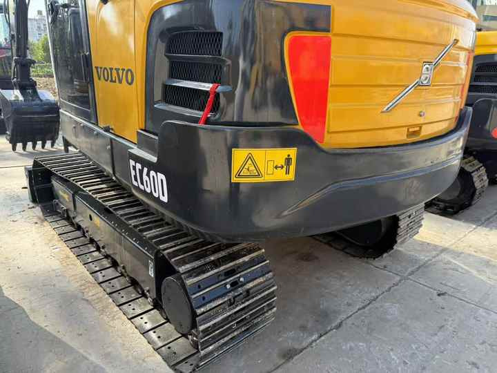 Used Digger VOLVO EC60D Construction Machinery Construction Digger Used VOLVO EC60D Cheap Excavator - Mini ekskavatör: fotoğraf 2 Used Digger VOLVO EC60D Construction Machinery Construction Digger Used VOLVO EC60D Cheap Excavator - Mini ekskavatör: fotoğraf 2