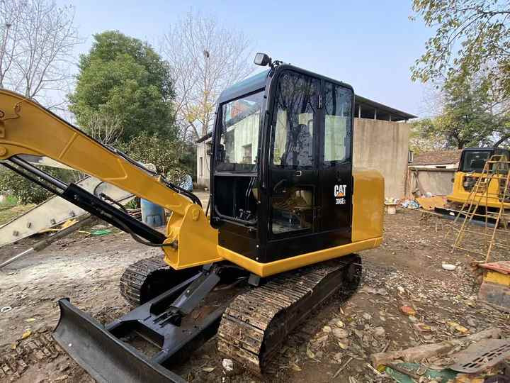 Used Excavators CAT306E Used Japanese Caterpillar Mini 306E2 Excavators for Sale at Cheap Prices - Ekskavatör: fotoğraf 2 Used Excavators CAT306E Used Japanese Caterpillar Mini 306E2 Excavators for Sale at Cheap Prices - Ekskavatör: fotoğraf 2