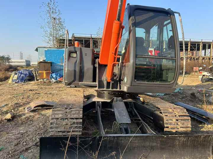 Used HITACHI ZX70 Model Mini Excavator Second Hand Machine Popular Brand Japan Hitachi Hydraulic Machinery - Mini ekskavatör: fotoğraf 4 Used HITACHI ZX70 Model Mini Excavator Second Hand Machine Popular Brand Japan Hitachi Hydraulic Machinery - Mini ekskavatör: fotoğraf 4